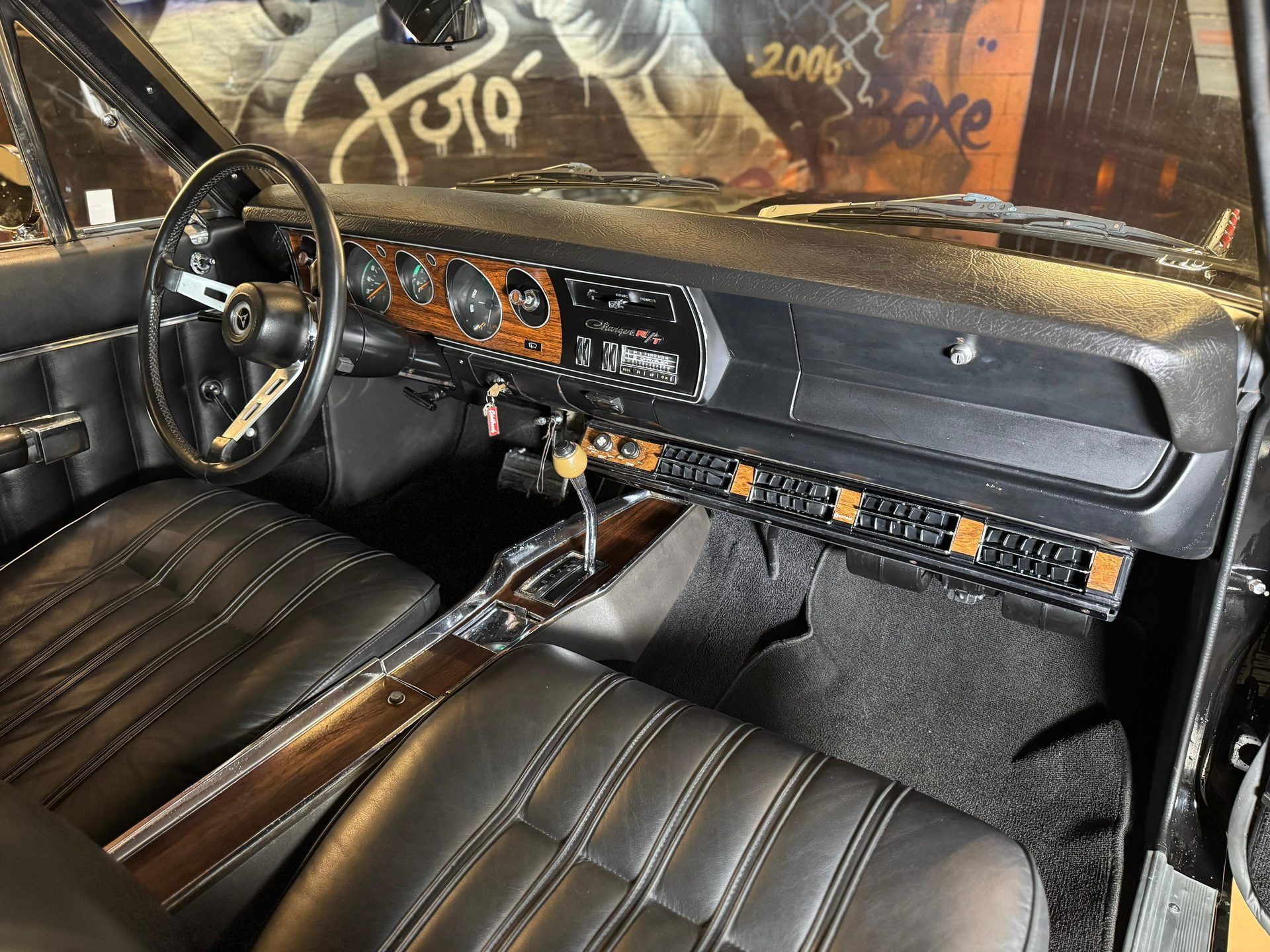 Dodge Charger R/T V8 Gasolina - foto 17