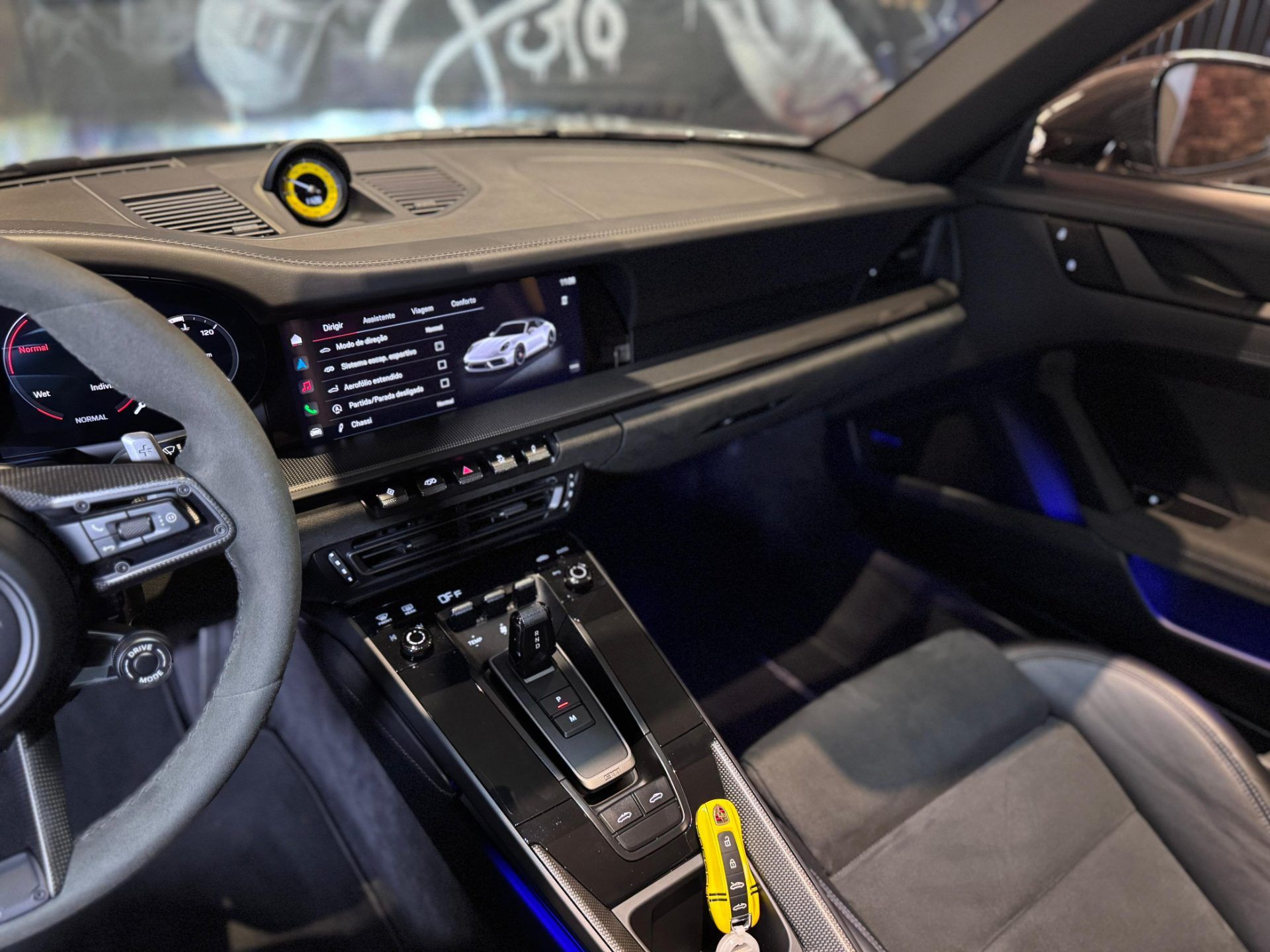 Porsche 911 Targa 4 GTS - foto 15