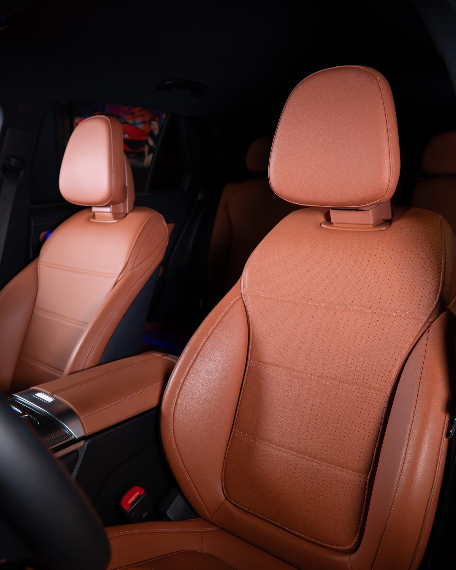 Mercedes-Benz GLC 300 - foto 14