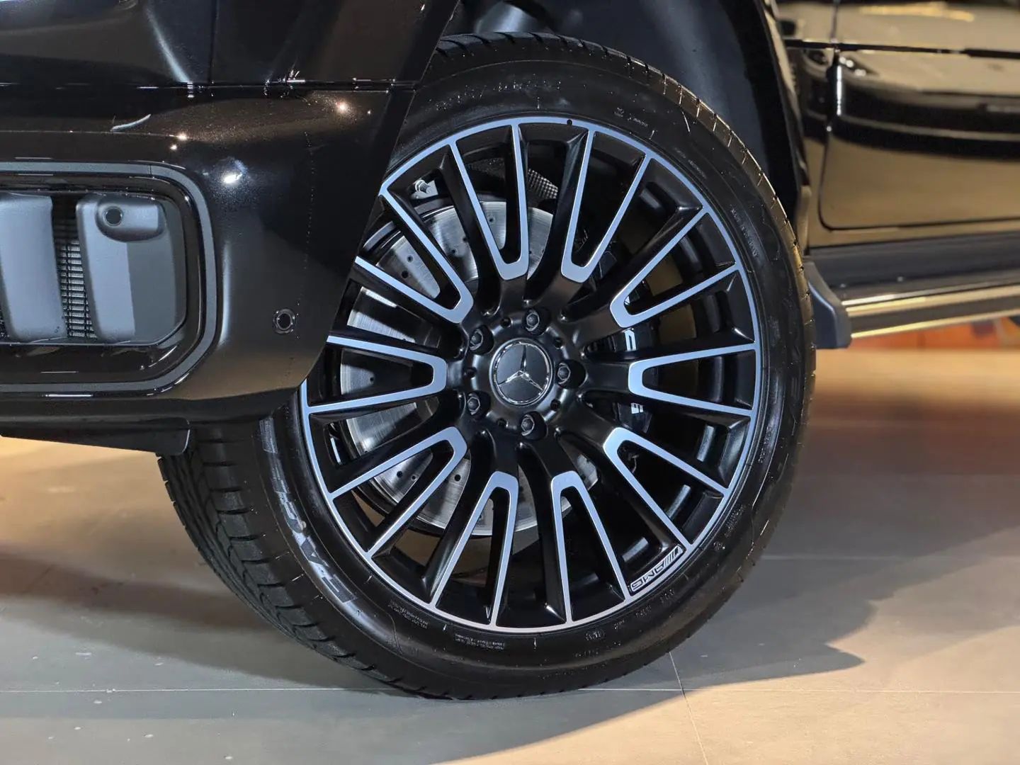 Mercedes-Benz G63 AMG - foto 2