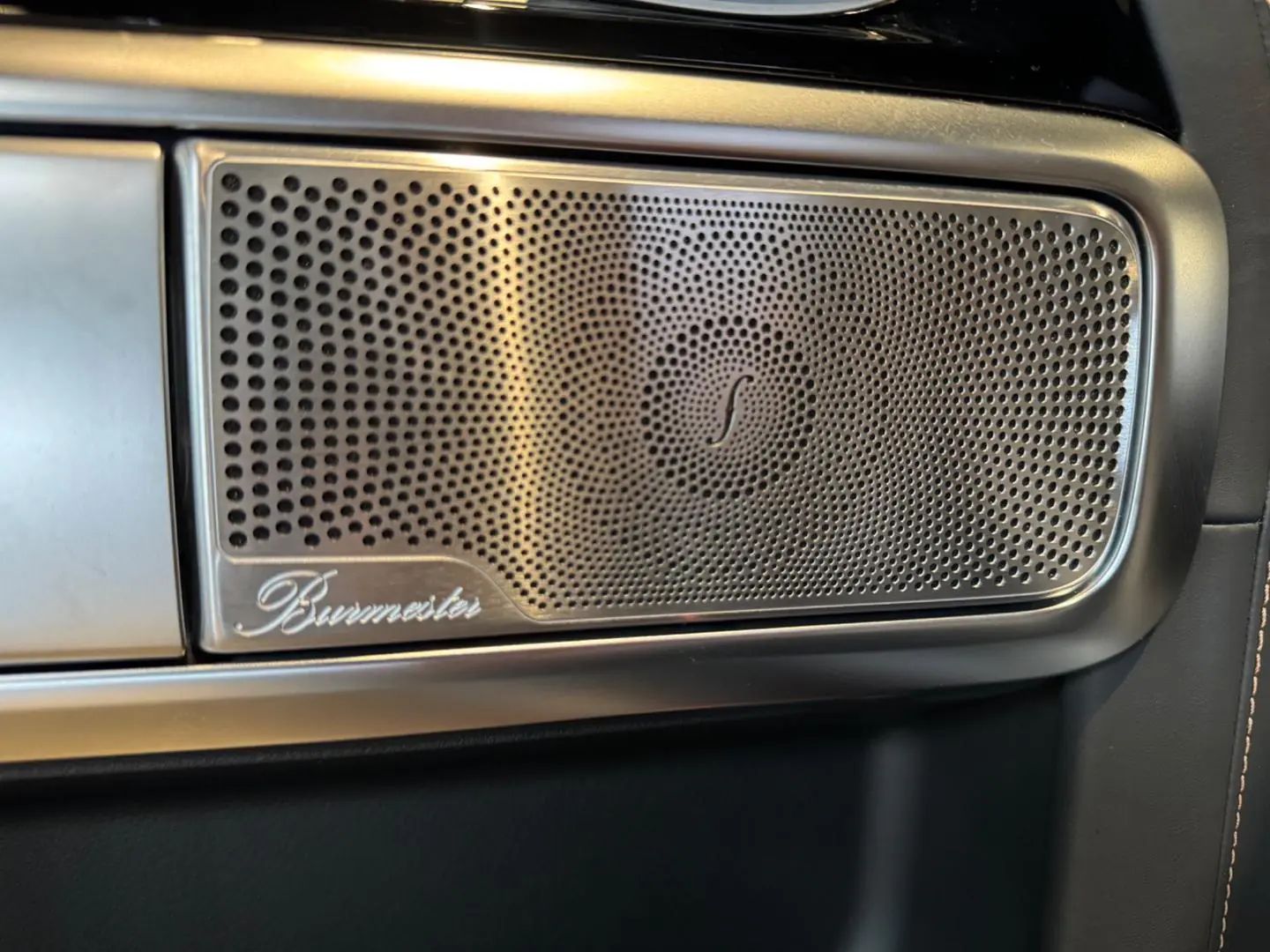 Mercedes-Benz G63 AMG - foto 16