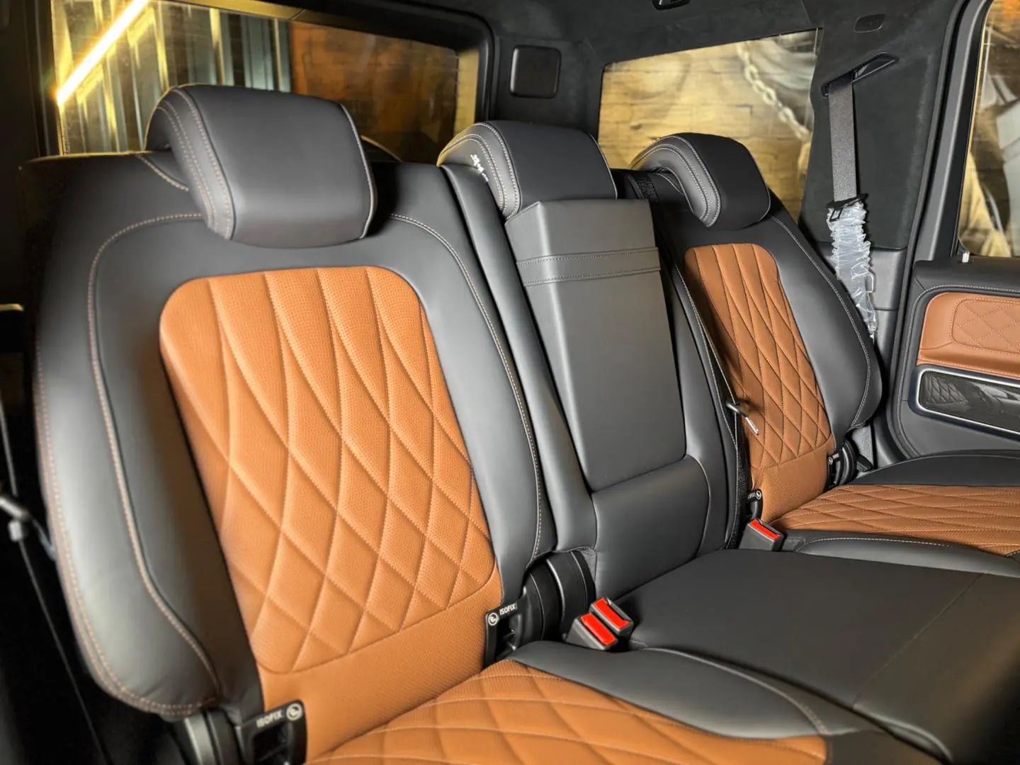 Mercedes-Benz G63 AMG - foto 18