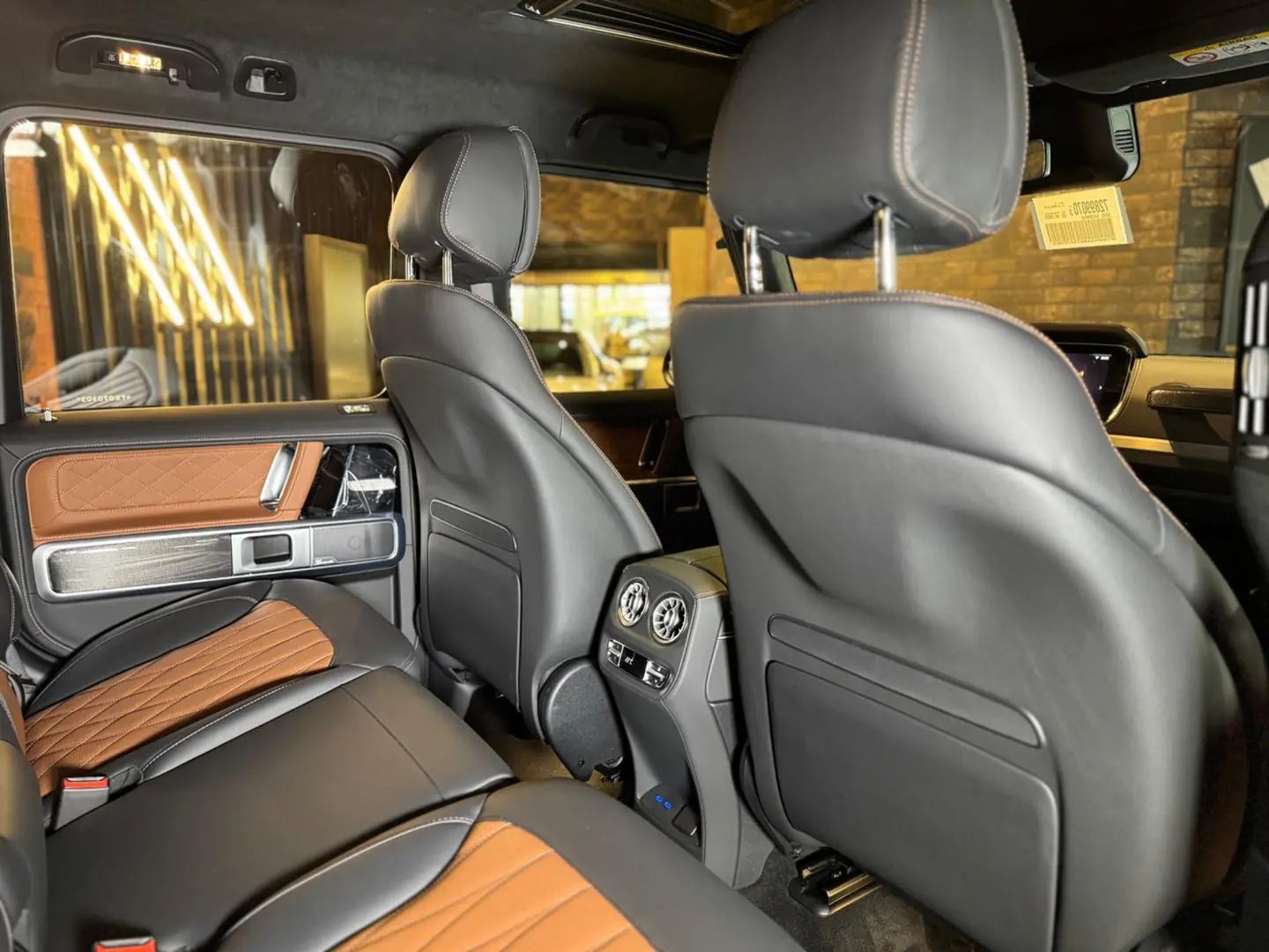 Mercedes-Benz G63 AMG - foto 19