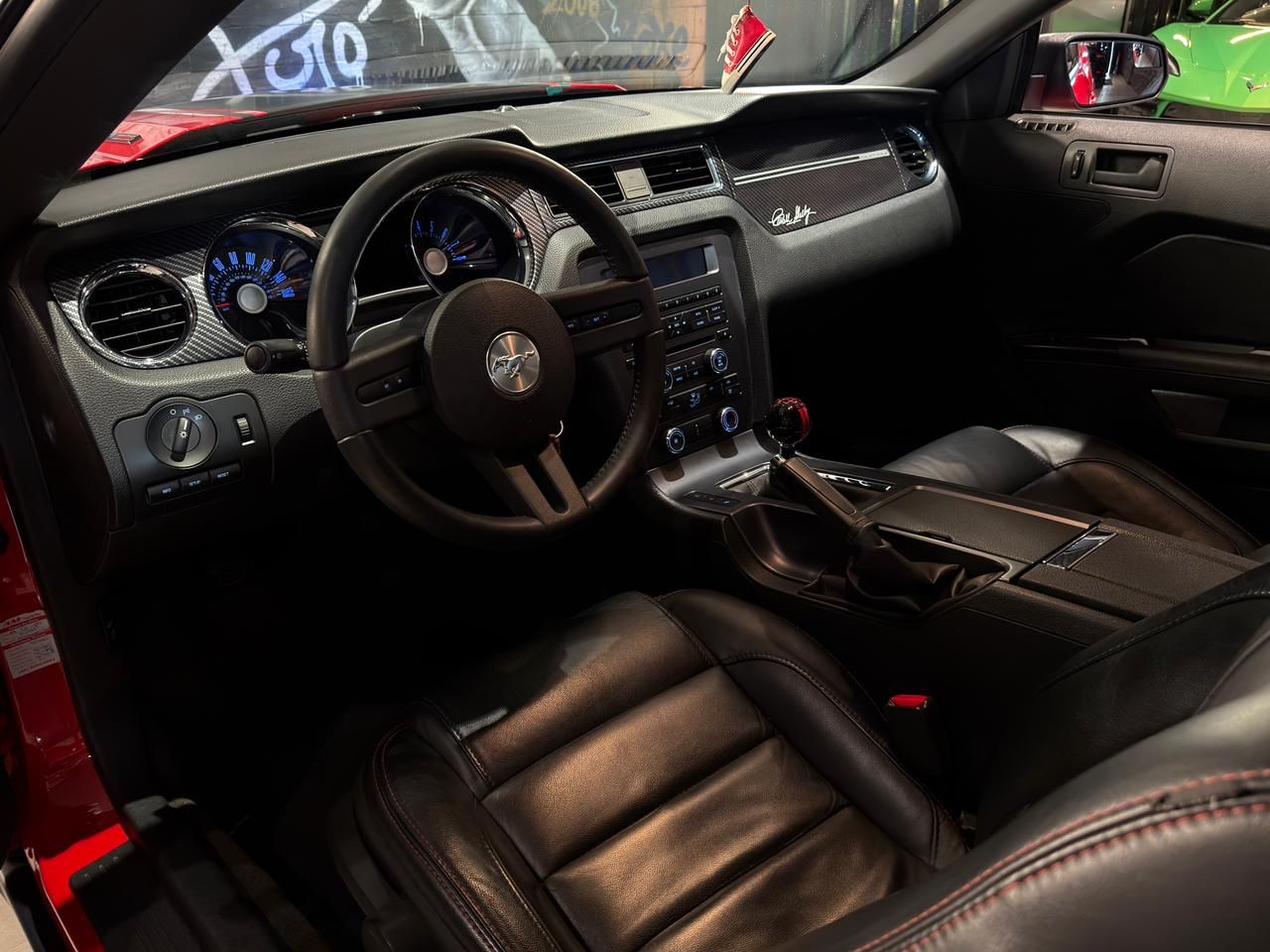 Ford Mustang 3.8 V6 - foto 6
