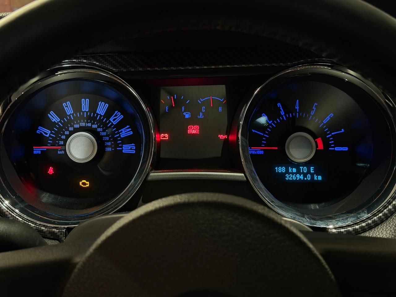 Ford Mustang 3.8 V6 - foto 5