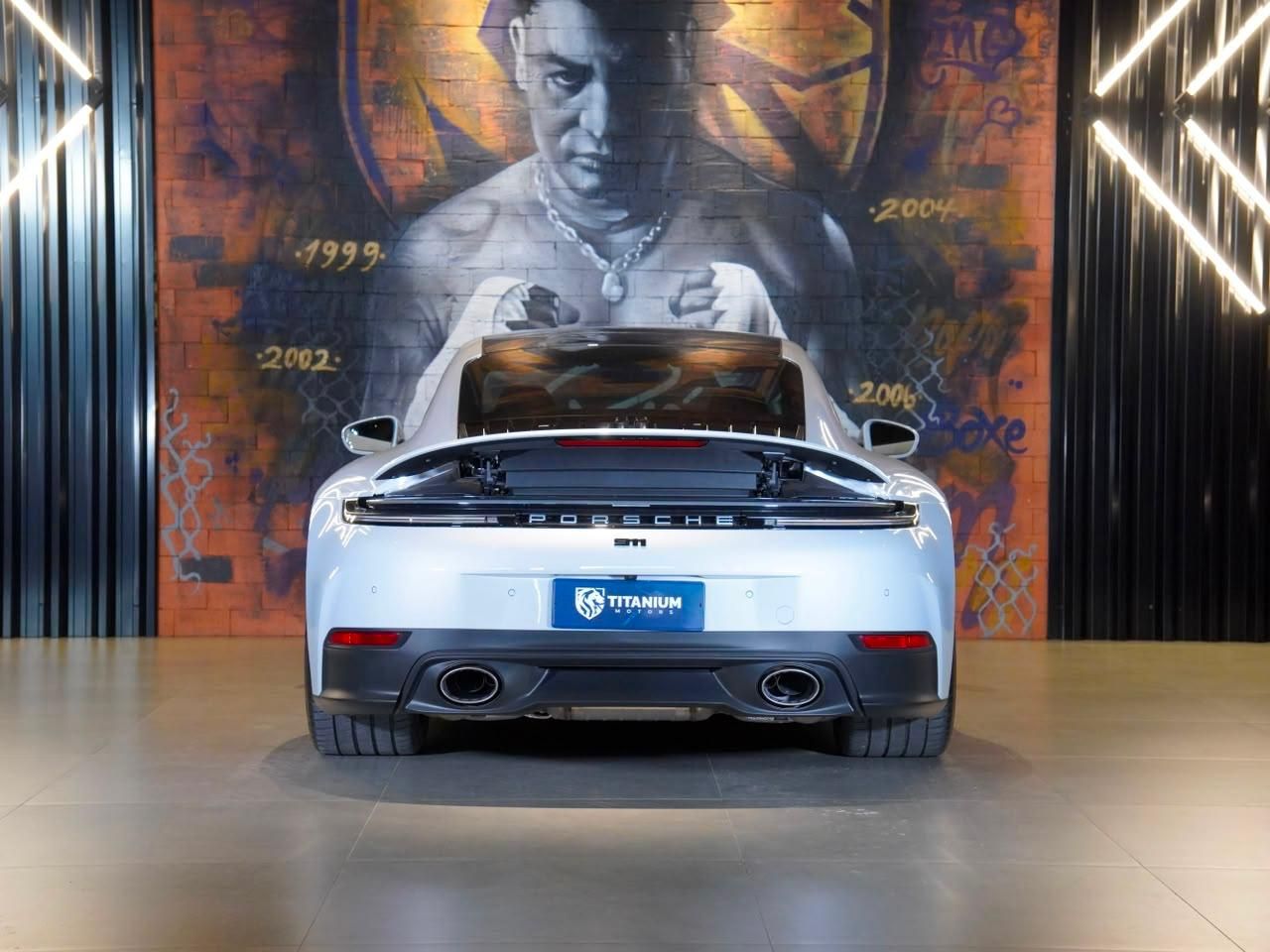 Porsche 911 Carrera - foto 7