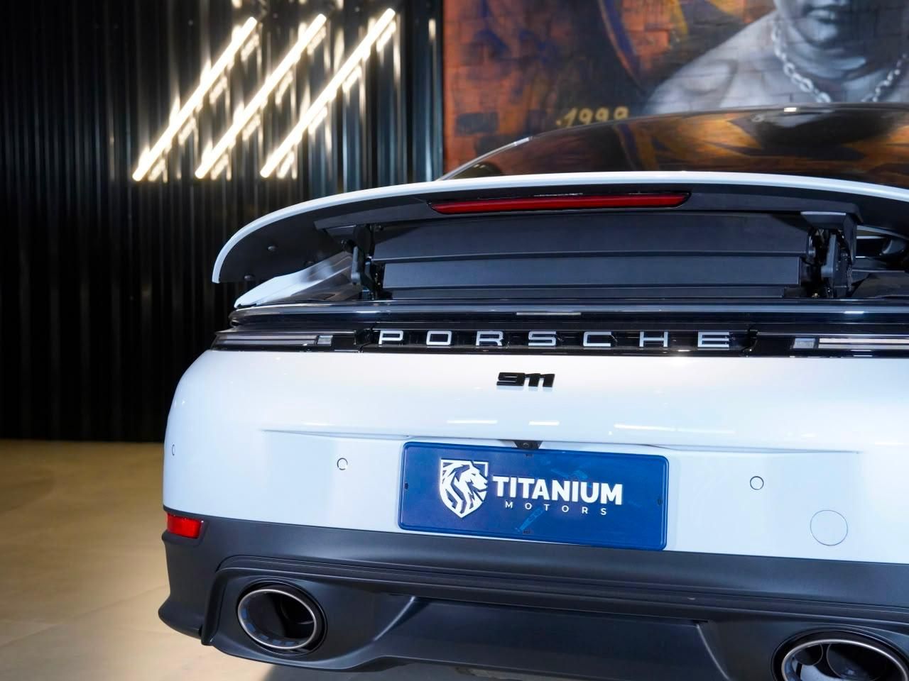 Porsche 911 Carrera - foto 9