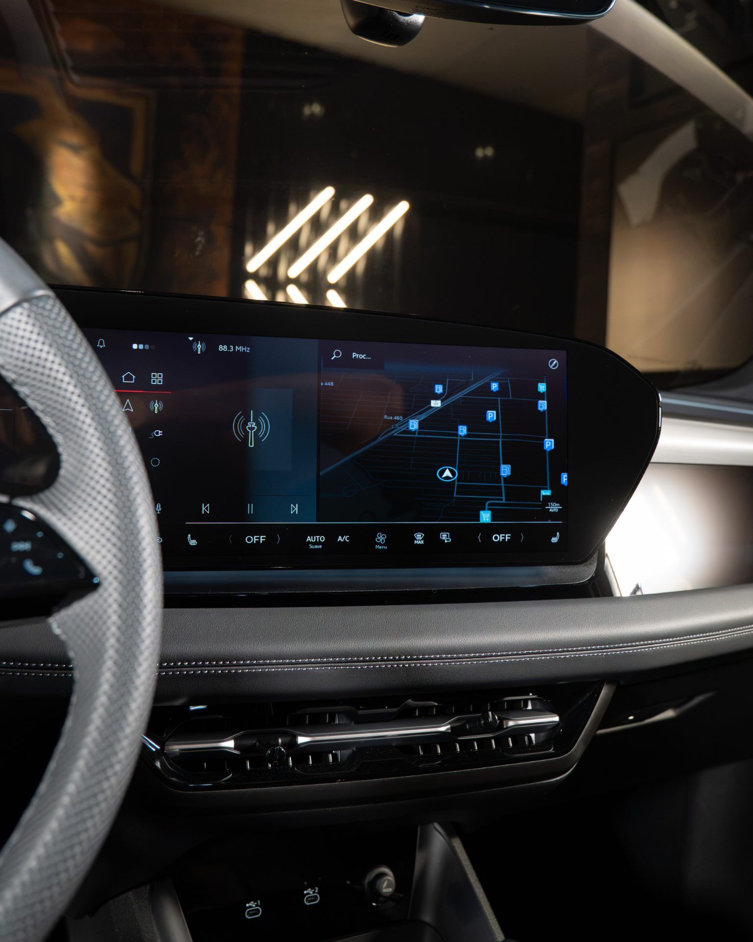 Audi Q6 E-TRON - foto 12