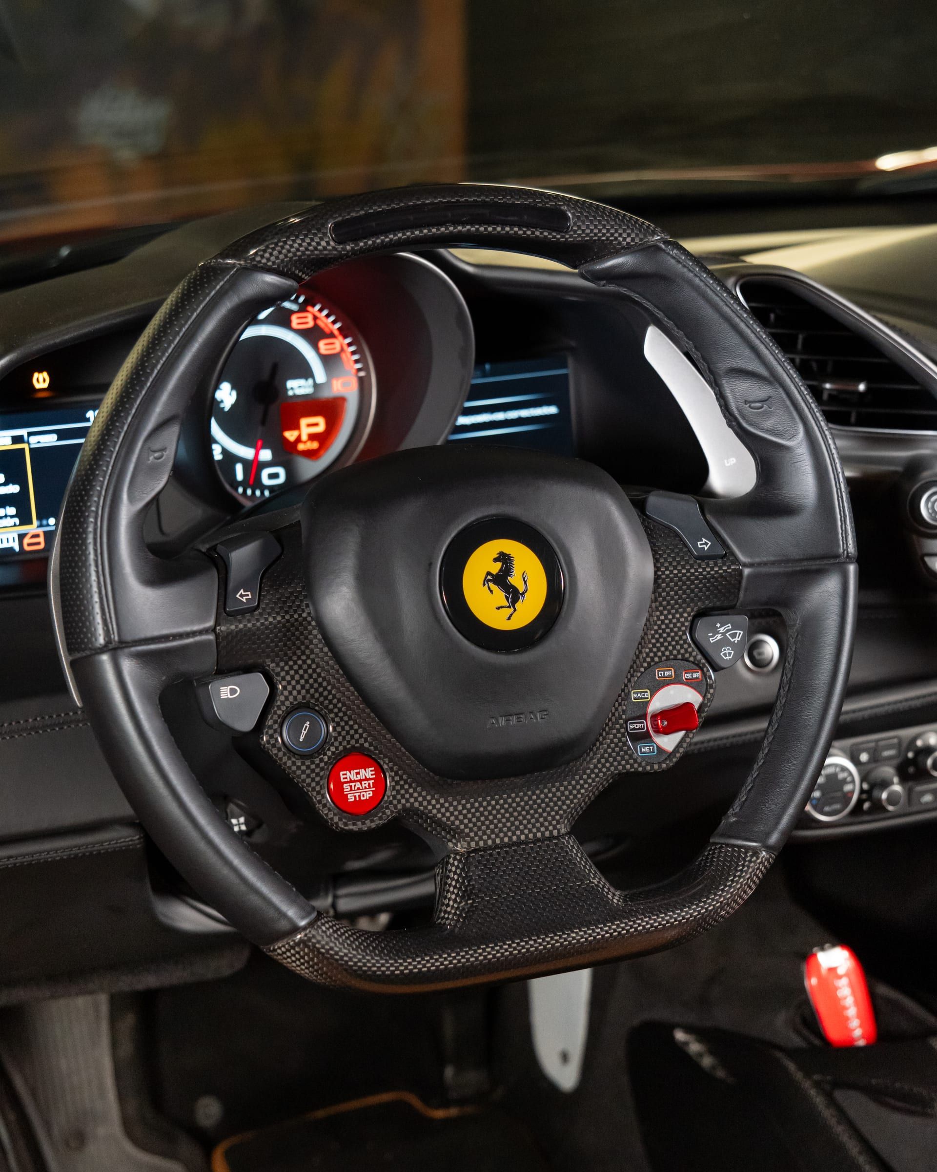 Ferrari 488 GTB - foto 17