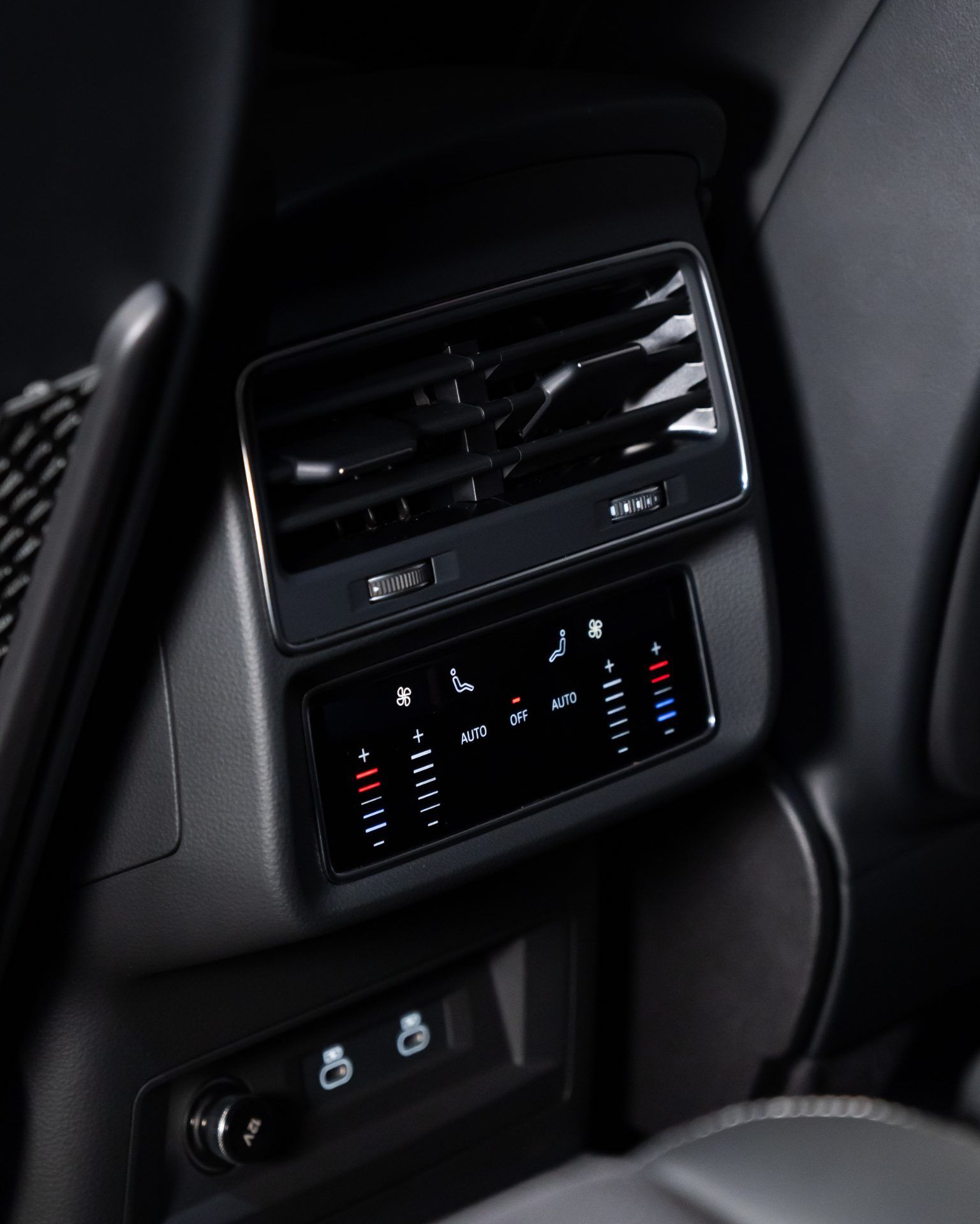 Audi Q7 Performance Black - foto 20