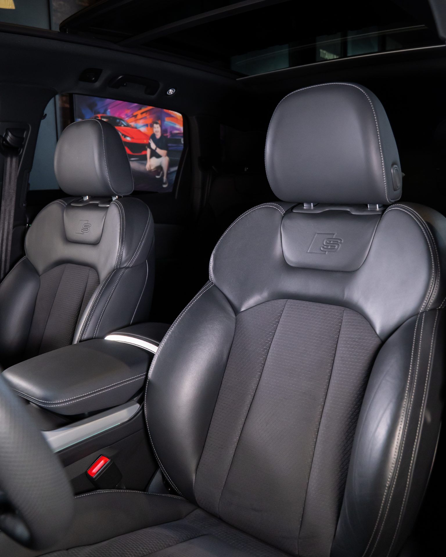 Audi Q7 Performance Black - foto 16