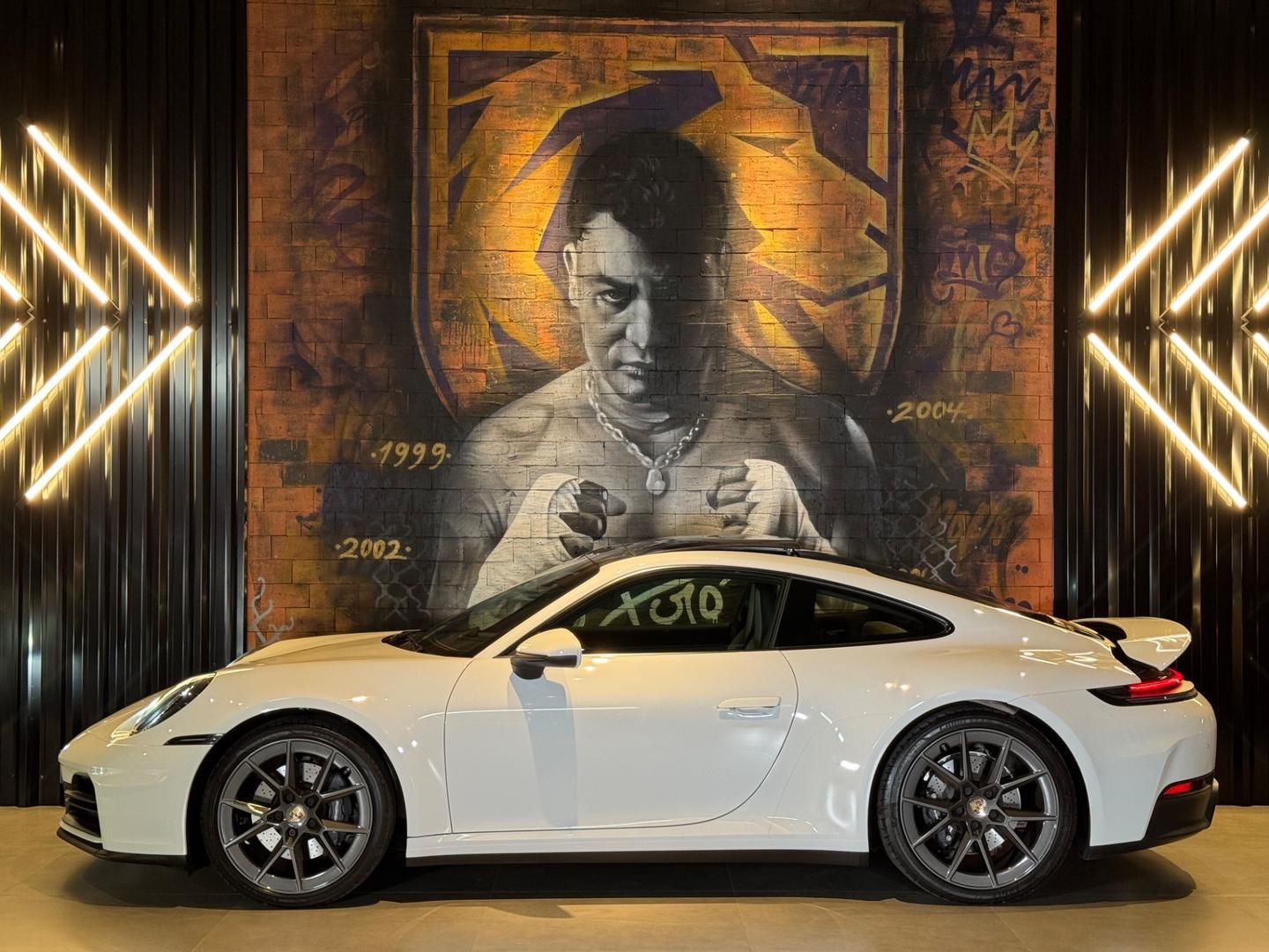 Porsche 911 Carrera - foto 8