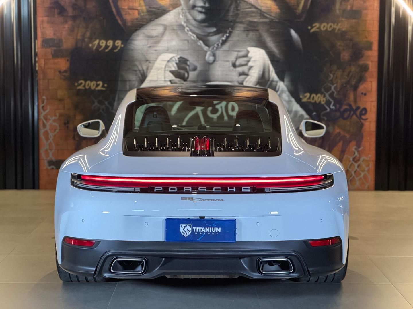 Porsche 911 Carrera - foto 6
