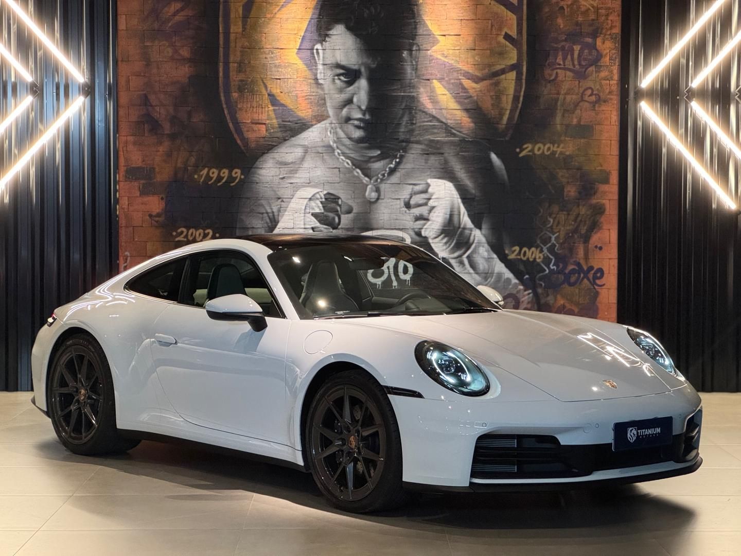 Porsche 911 Carrera - foto 4
