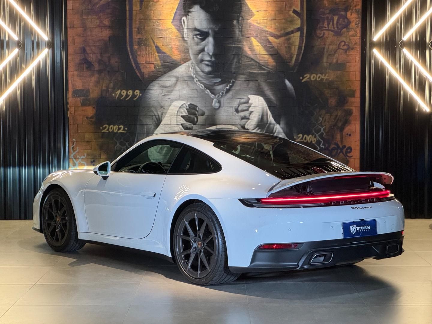 Porsche 911 Carrera - foto 5
