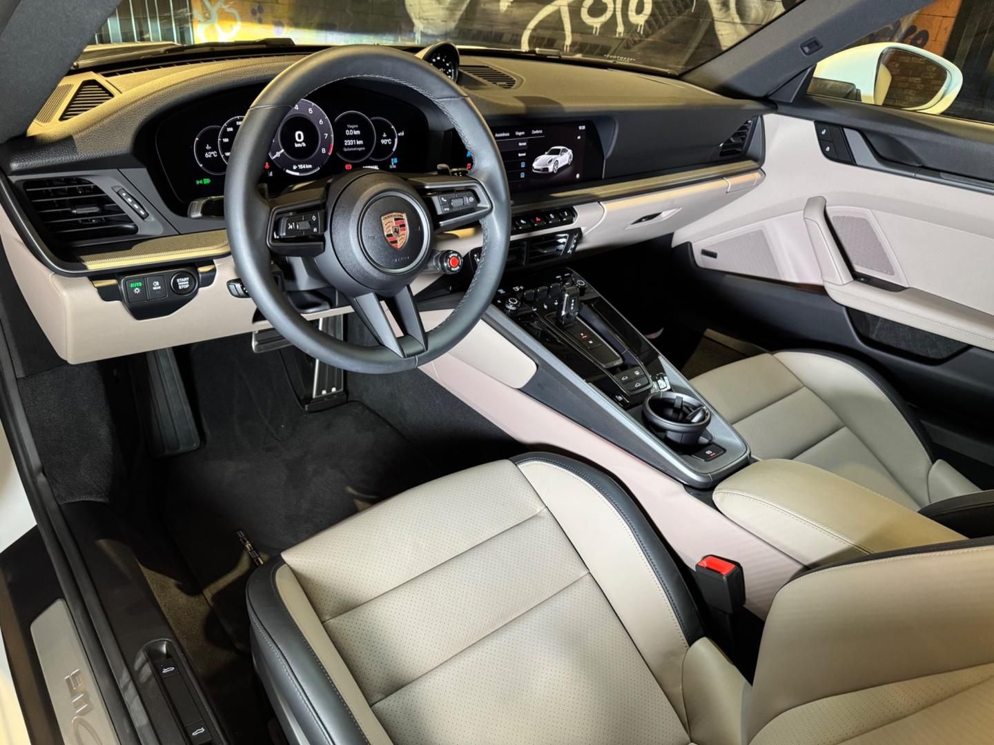 Porsche 911 Carrera - foto 9