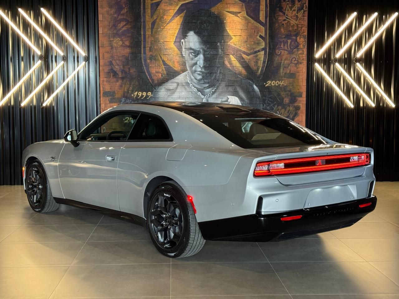 Dodge Charger EV - foto 8