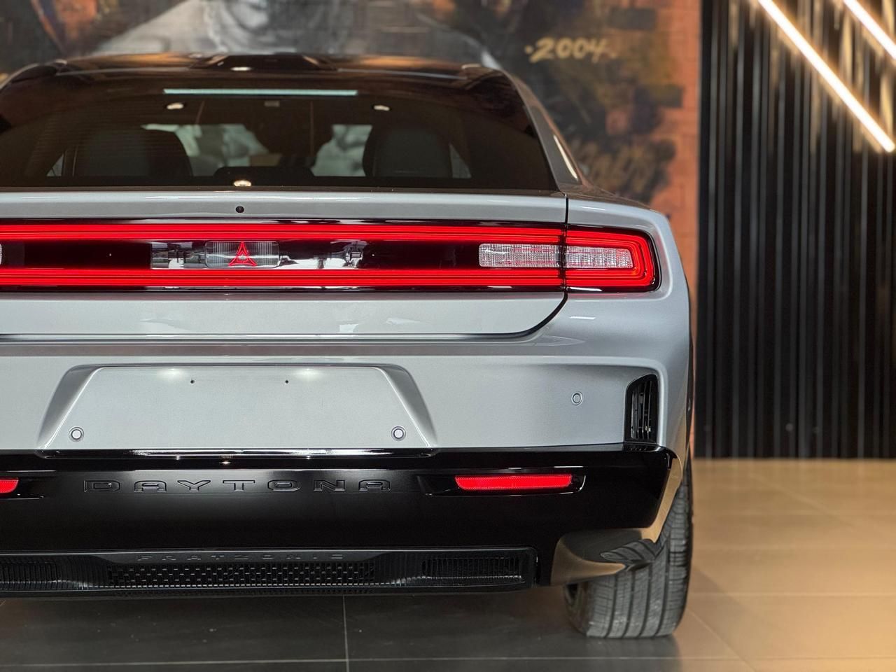 Dodge Charger EV - foto 9