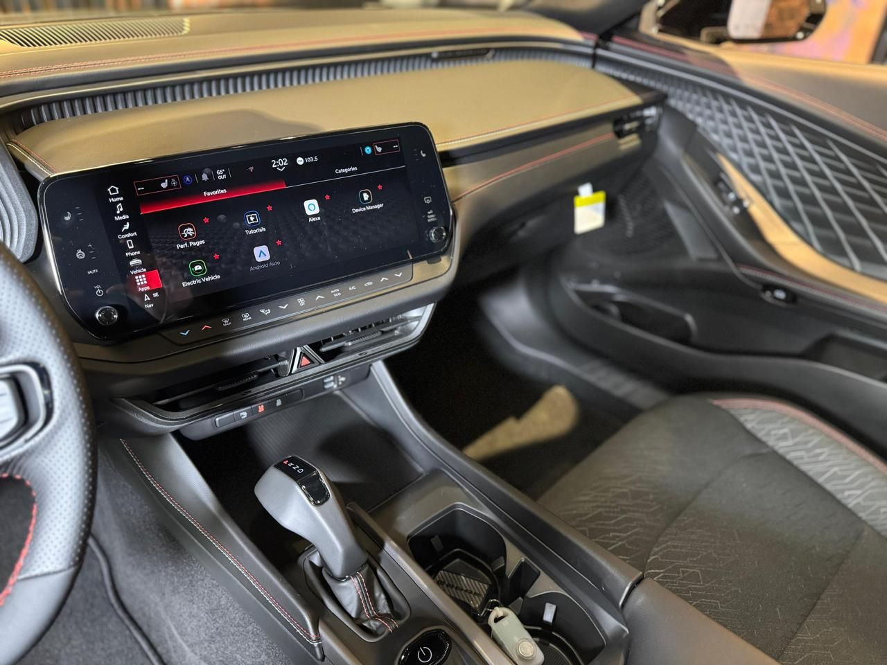 Dodge Charger EV - foto 20