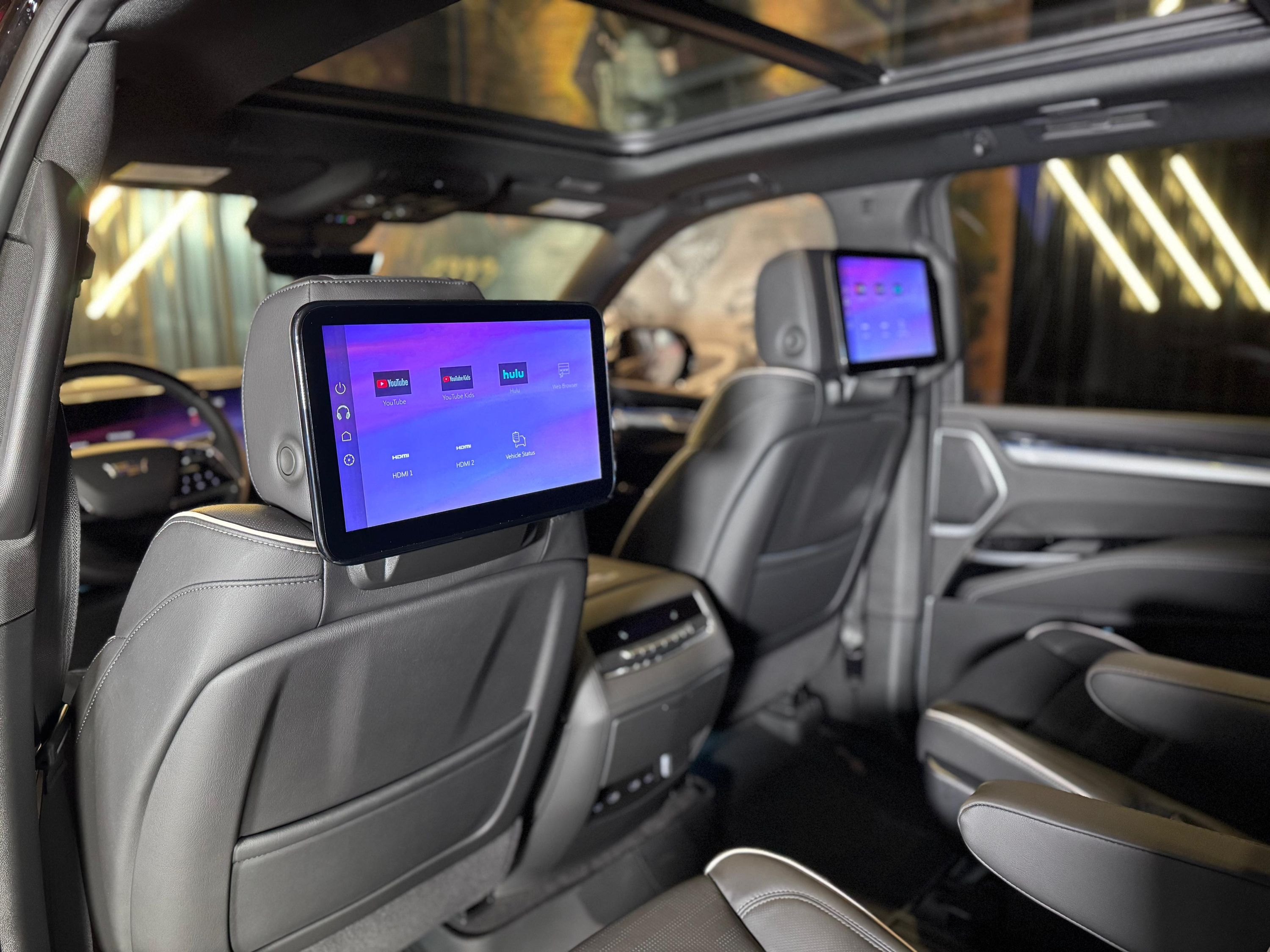 Cadillac Escalade AWD 6.0 V-8(at) 345cv 4P, ESV. - foto 14