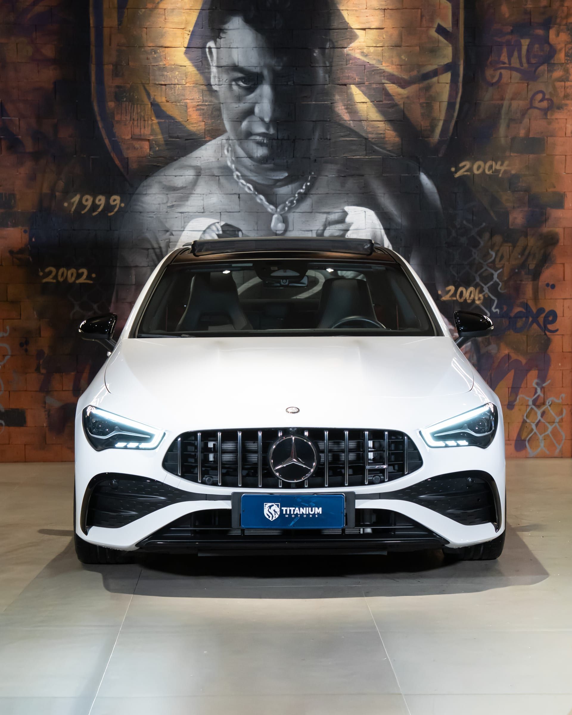 Mercedes-Benz CLA-35 AMG - foto 3