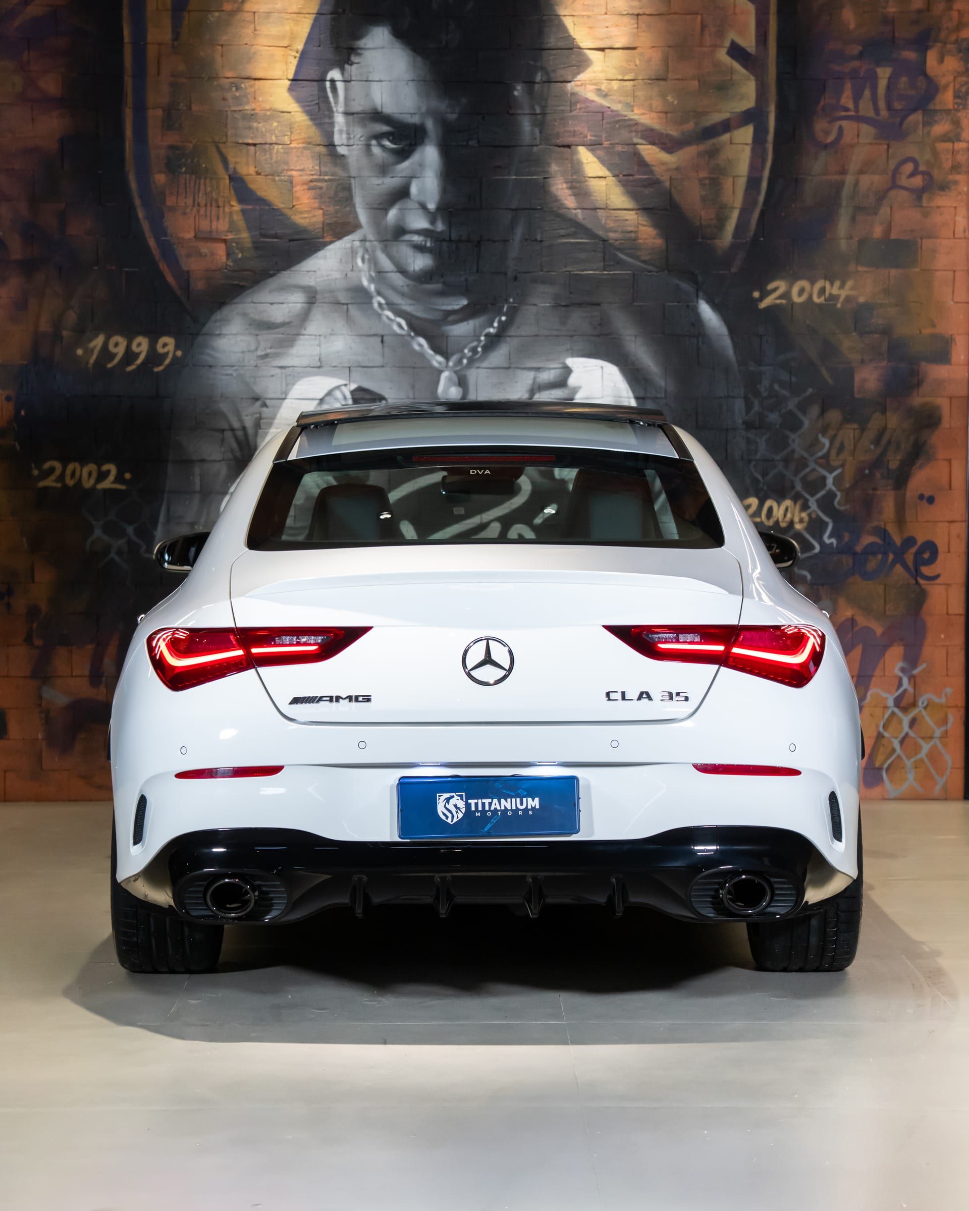 Mercedes-Benz CLA-35 AMG - foto 4