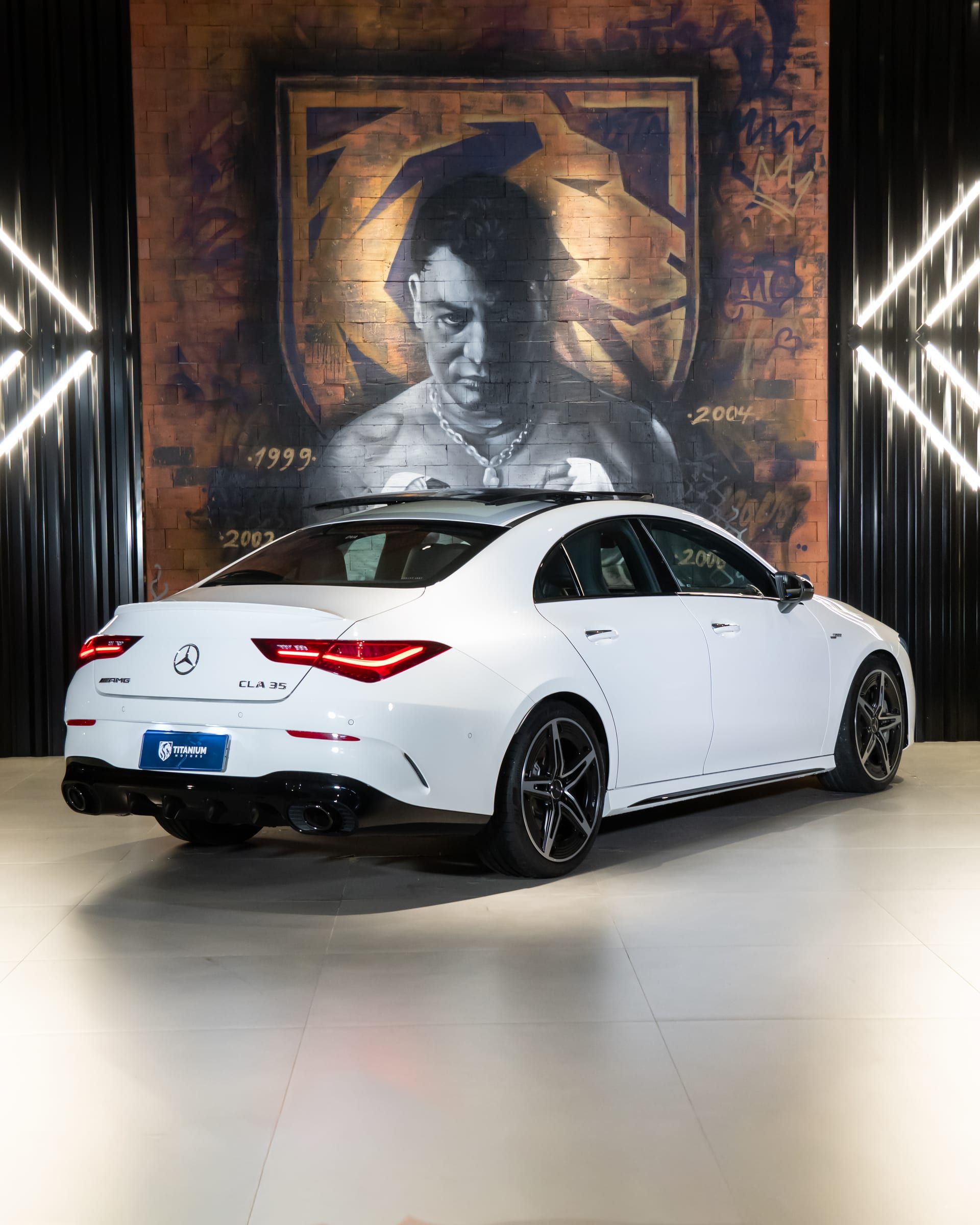 Mercedes-Benz CLA-35 AMG - foto 7