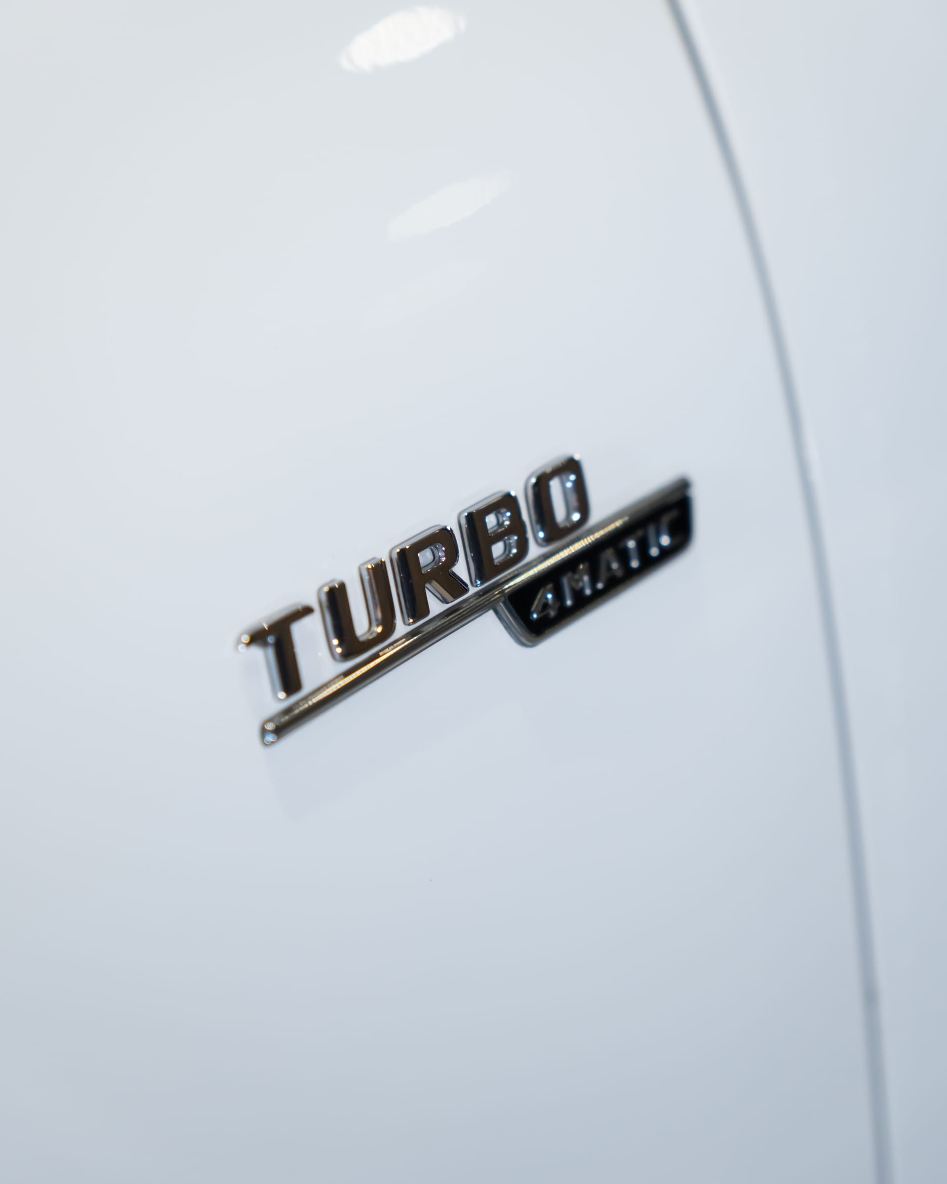 Mercedes-Benz CLA-35 AMG - foto 11