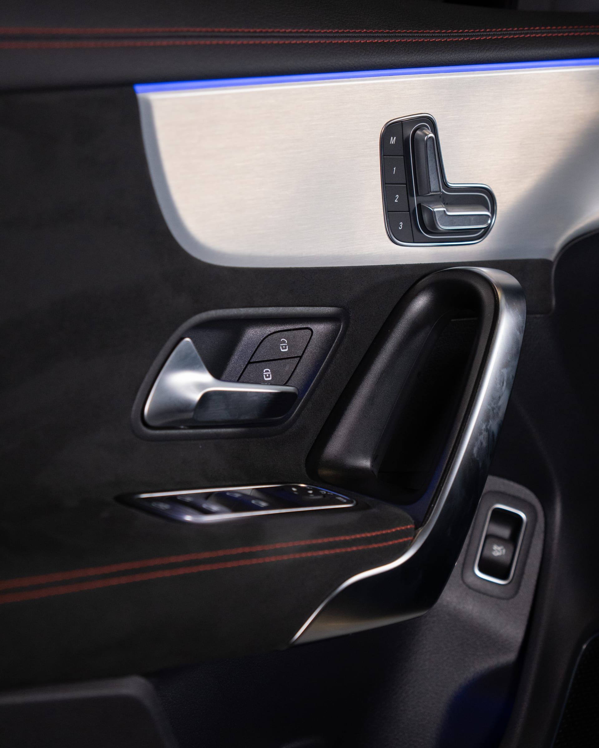 Mercedes-Benz CLA-35 AMG - foto 18