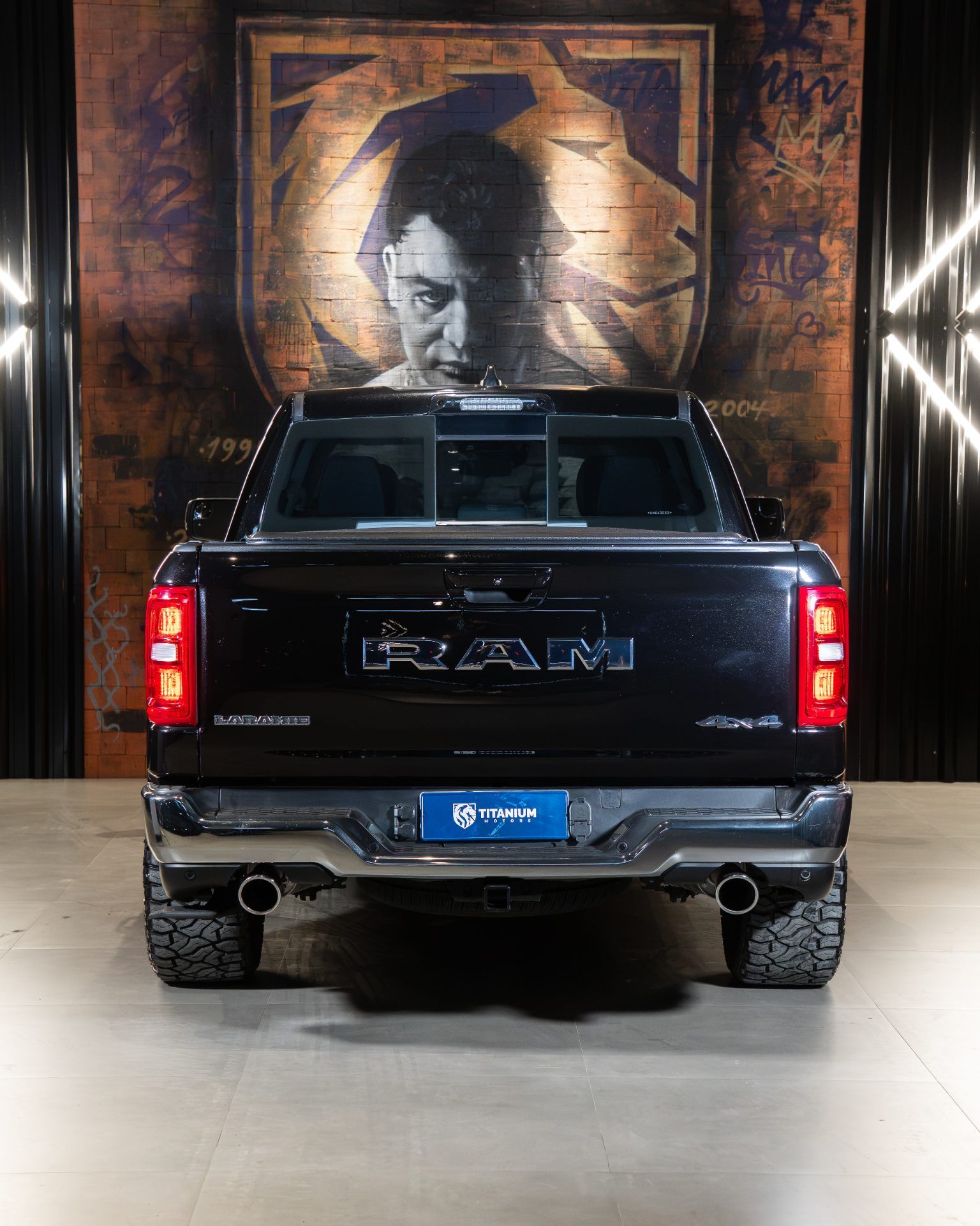 RAM 1500 Laramie - foto 2