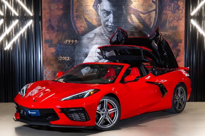 Chevrolet Corvette Stingray Conversível